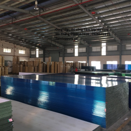 Tấm lợp lấy sáng Poly rỗng ruột 